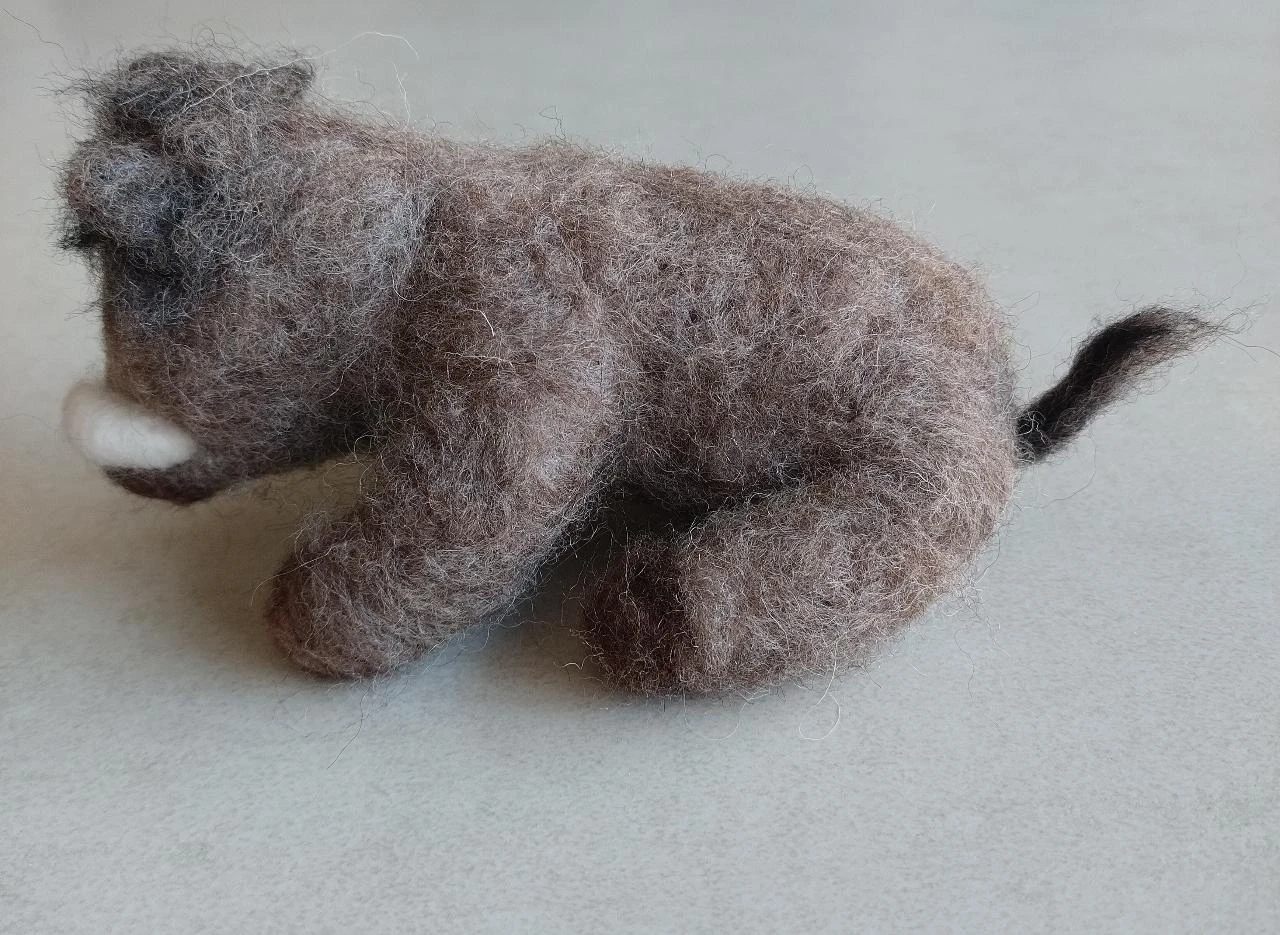 Peluche fait main, fabriqué avec de la laine feutrée à l'aiguille – photo 4